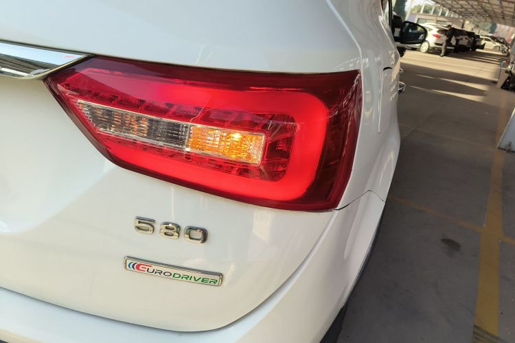 东风风光 风光580 2016款 1.8L 手动舒适型车身外观9