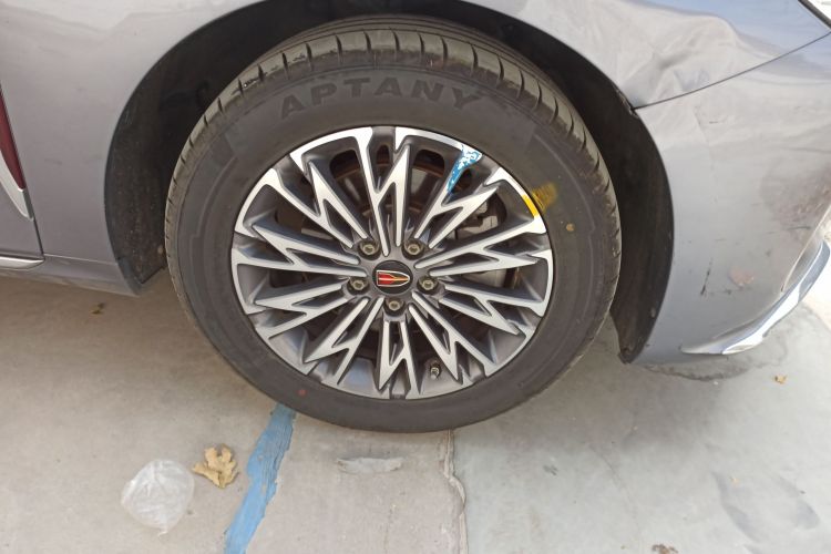 红旗H5 2023款 1.5T DCT智联旗韵版车身外观10