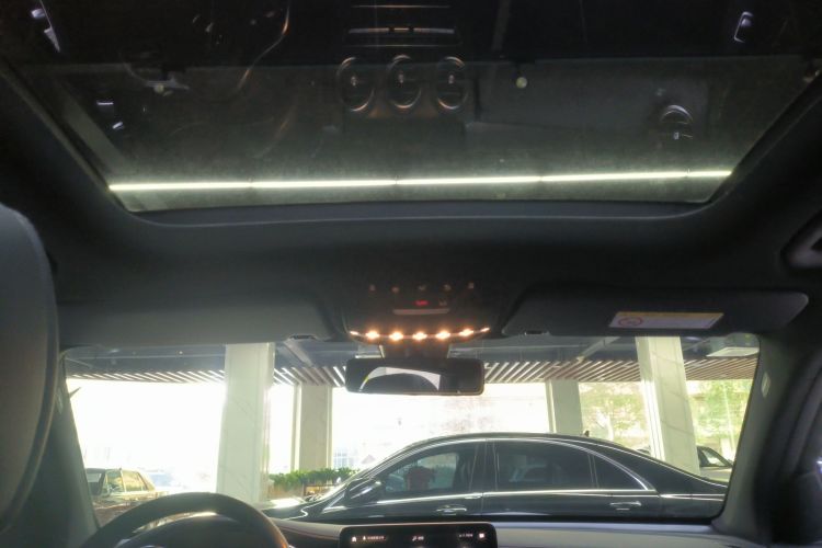 奔驰GLC 2020款 GLC 260 L 4MATIC 豪华型中控内饰22