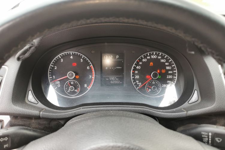 大众 帕萨特 2014款 1.4TSI DSG尊荣版中控内饰14