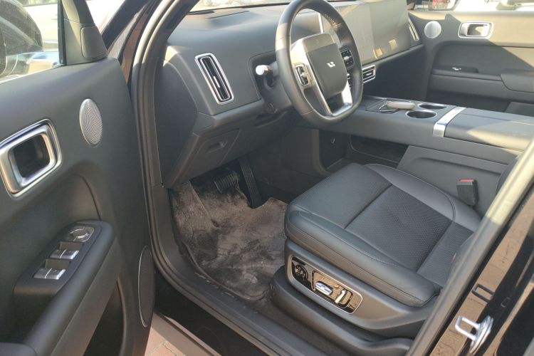 理想汽车 理想L8 2024款 Ultra局部细节19