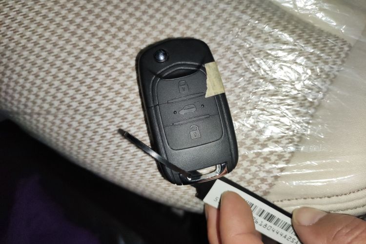 五菱汽车 宏光MINIEV 2025款 四门版 进阶款中控内饰11