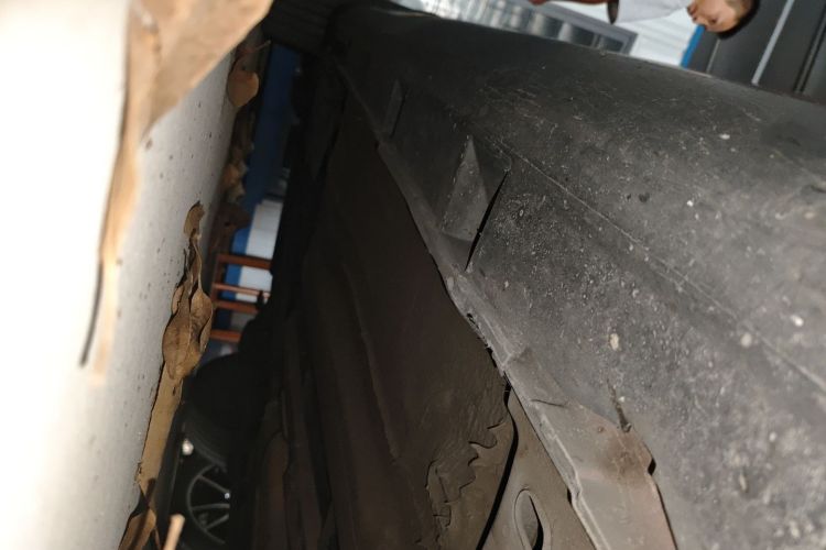 福特 福克斯 2012款 三厢 1.6L 自动舒适型局部细节9001