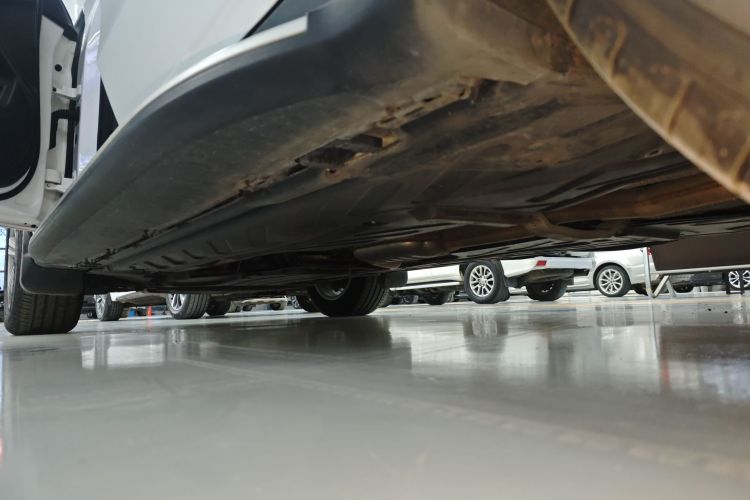 奔驰GLC 2020款 GLC 260 L 4MATIC 豪华型局部细节9002