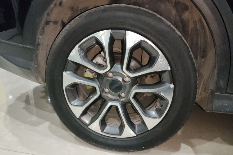 东风风神 奕炫GS 2021款 230T 自动追曜武士版车身外观6008