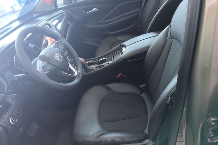 别克 昂科威 2019款 20T 两驱领先型 国VI中控内饰19