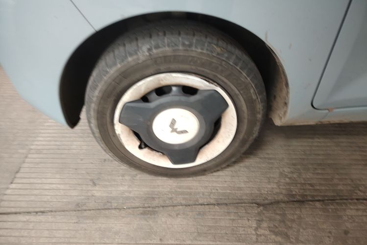 五菱汽车 宏光MINIEV 2022款 自在款 磷酸铁锂车身外观6007