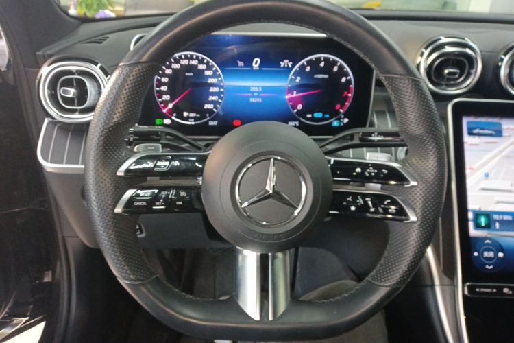 奔驰C级 2022款 改款 C 260 L 运动版中控内饰13