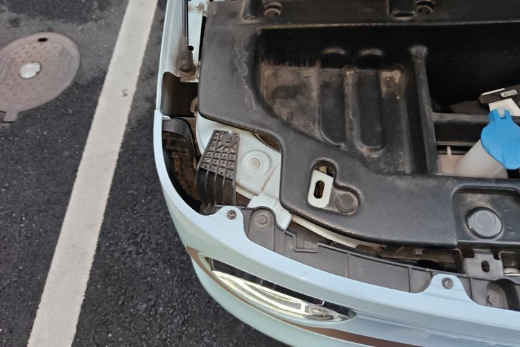 吉利银河 2023款 熊猫mini 200km 耐力熊局部细节9006