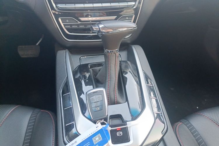 北京汽车 绅宝D50 2019款 1.5T CVT尊贵版 国VI中控内饰18