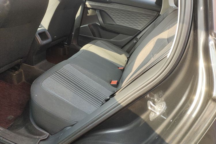 大众 途岳 2021款 280TSI 两驱风尚版中控内饰21