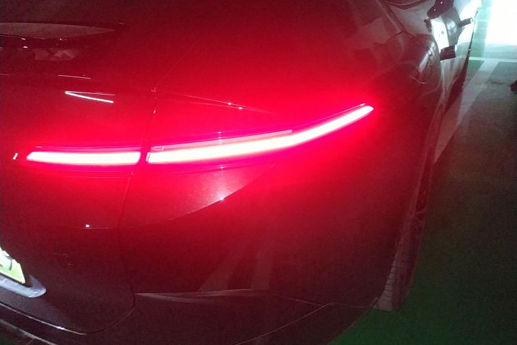 阿维塔12 2025款 Ultra增程版车身外观6006