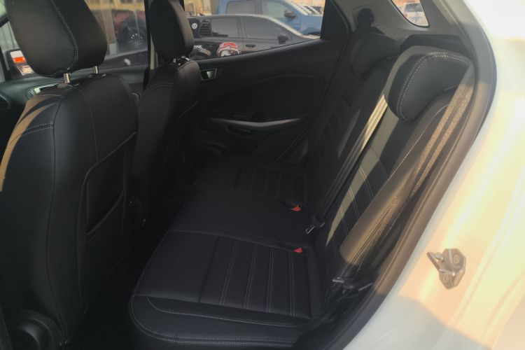 福特 翼搏 2018款 1.5L 自动铂翼型中控内饰21