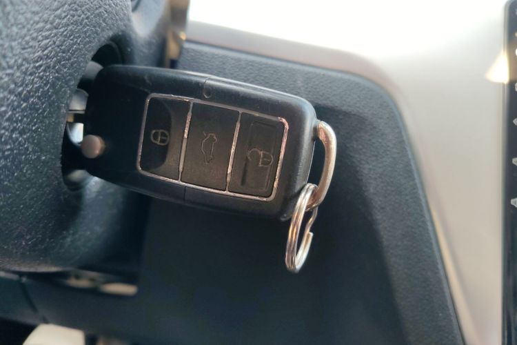 大众 朗逸 2017款 1.6L 自动风尚版中控内饰7001