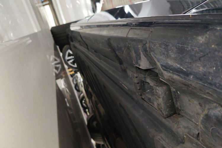 奔驰C级(进口) 2023款 C 260 轿跑车局部细节9001