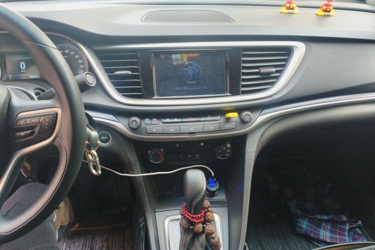 别克 英朗 2021款 改款 1.3T 自动轻混动精英型中控内饰16