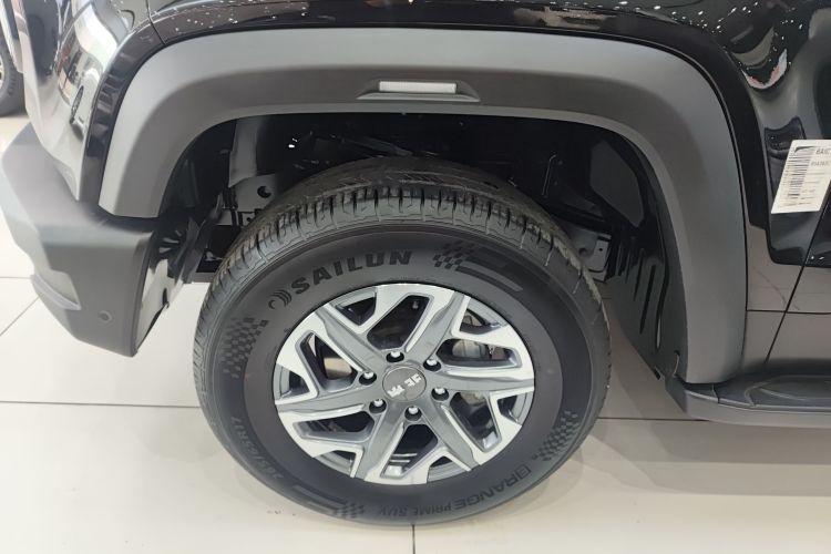 北京越野 北京BJ40 2024款 2.0T 全新城市猎人版 侠客型车身外观6007