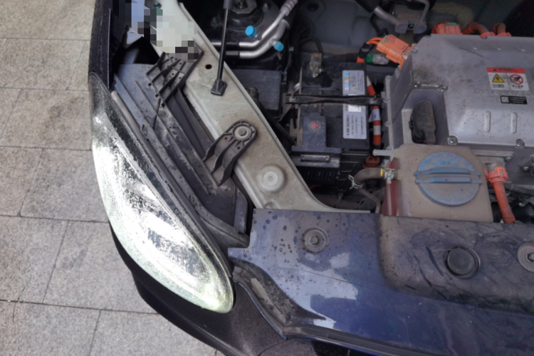 零跑汽车 零跑T03 2021款 400舒享版局部细节9006