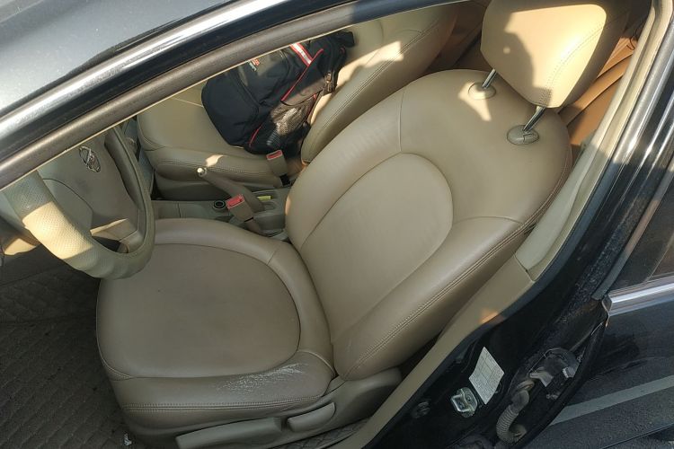 日产 轩逸 2016款 经典 1.6XE 手动领先版局部细节19