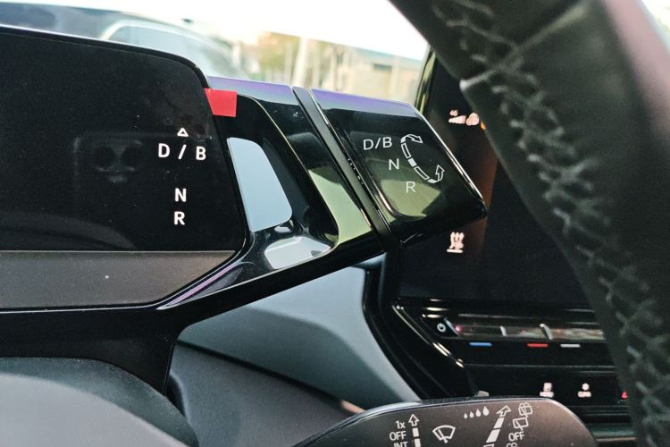 大众 ID.4 X 2023款 升级款 纯净智享版中控内饰18