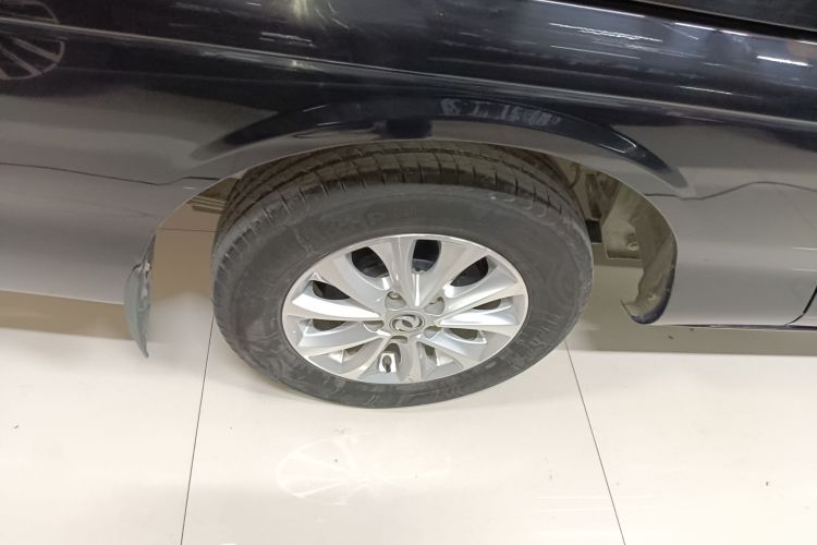 东风风行 菱智 2019款 M5L 1.6L 7座豪华型 国VI车身外观6006