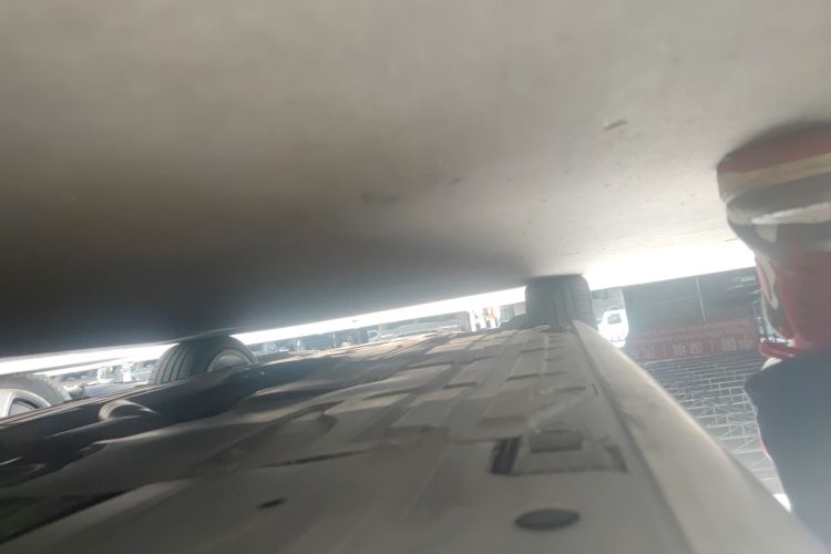 宝马3系 2017款 320i M运动型局部细节9002