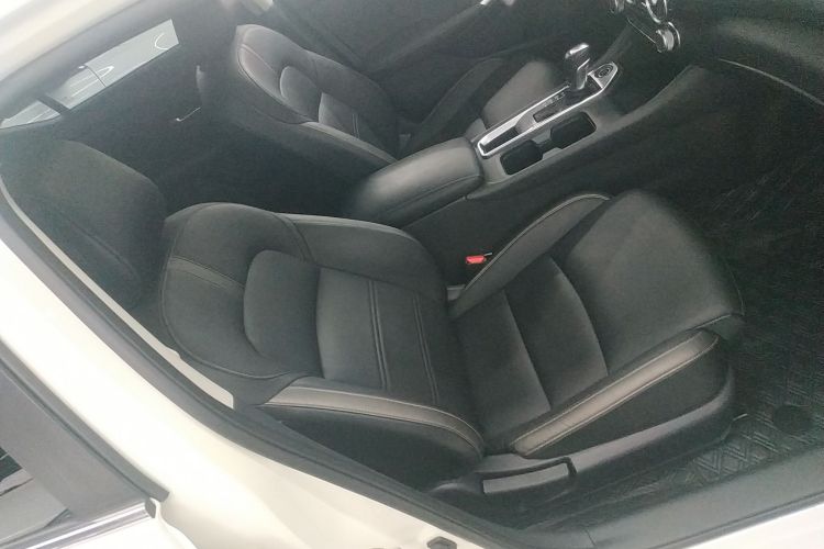 日产 轩逸 2020款 1.6L XL CVT悦享版局部细节41