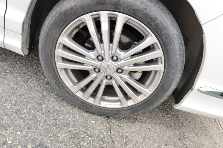 本田 艾力绅 2016款 2.4L 经典版车身外观6007