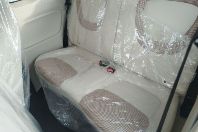 五菱汽车 宏光MINIEV 2024款 第三代 215km 青春版中控内饰7004