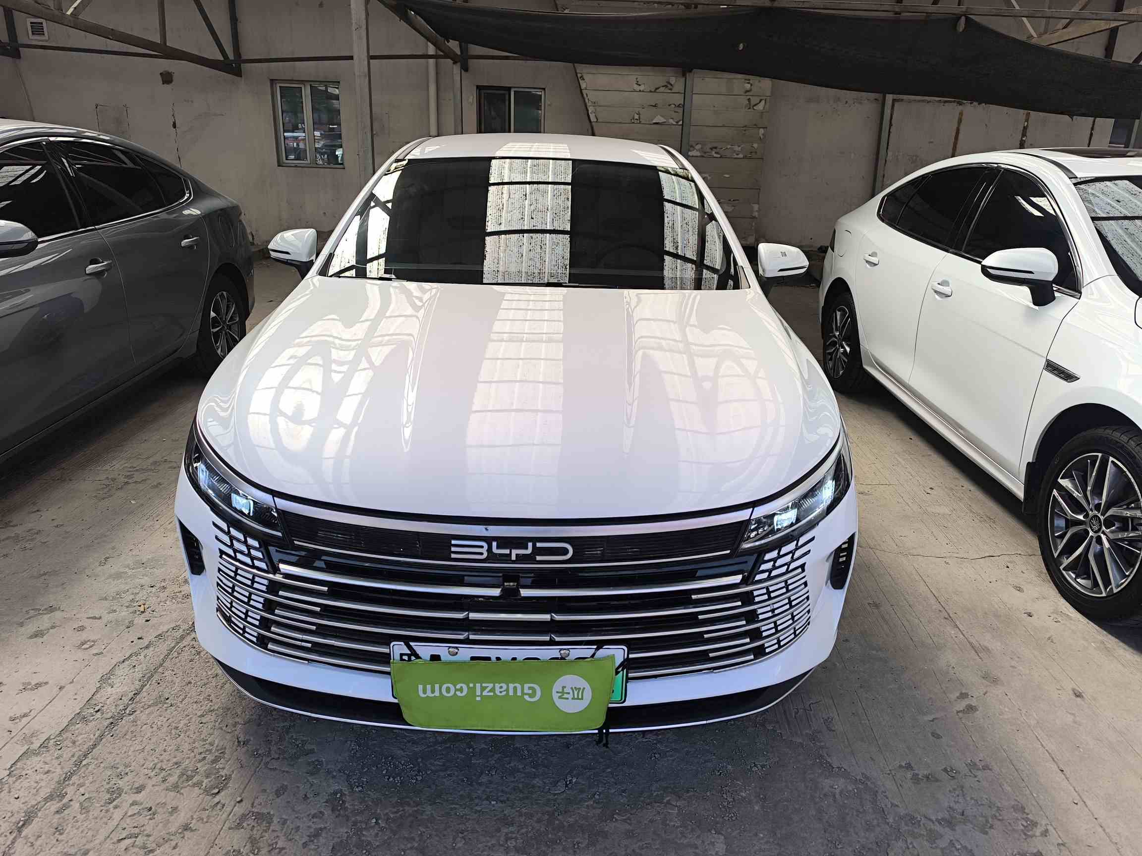 比亚迪 驱逐舰05 2024款 荣耀版 DM-i 55KM 豪华型(1)