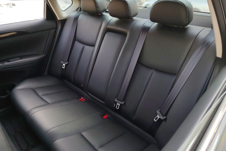 日产 轩逸 2022款 经典 1.6XL CVT豪华版中控内饰7004