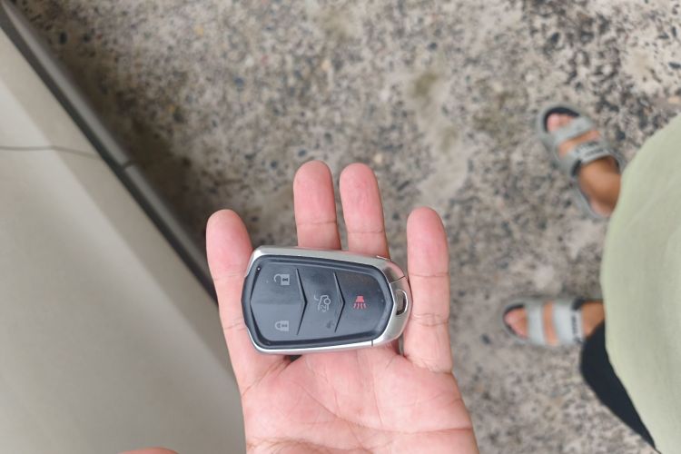 凯迪拉克XT4 2018款 28T 两驱领先型中控内饰7001