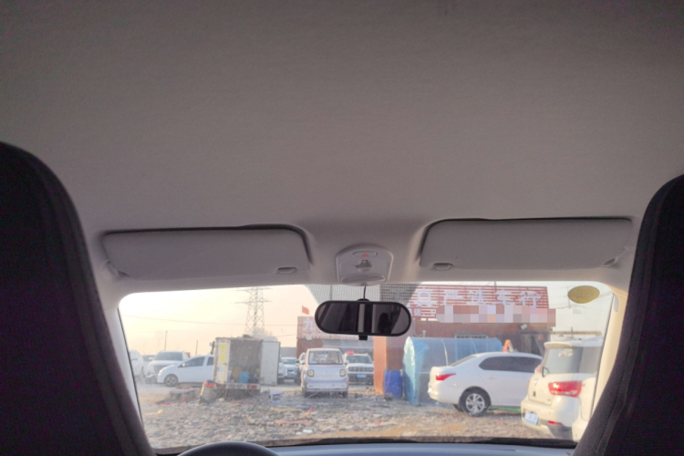 奔腾小马 2025款 222km 灵动马局部细节22