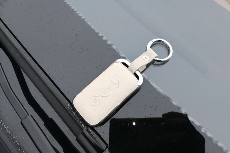 五菱汽车 星光730新能源 2025款 插混 125km 豪华型中控内饰7001