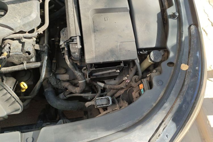 别克 君越 2013款 2.4L SIDI领先舒适型局部细节9007