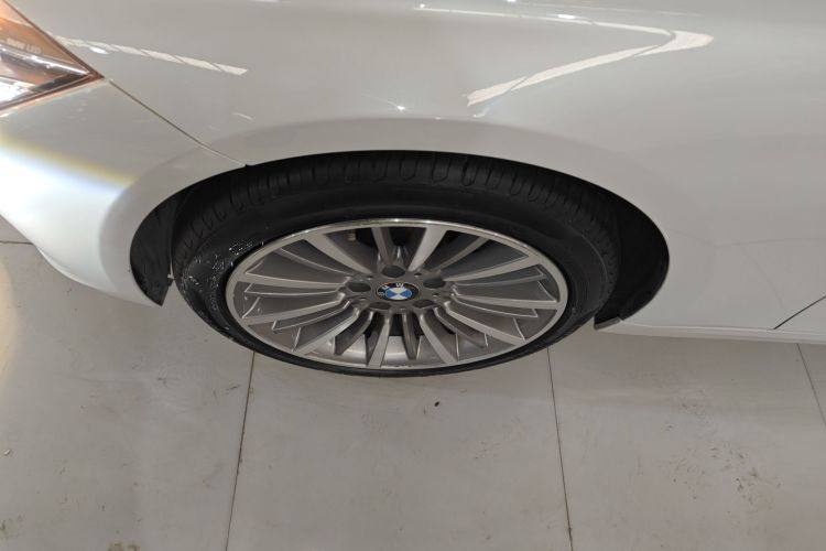 宝马3系 2019款 320Li 时尚型车身外观6007