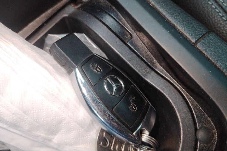 奔驰B级 2015款 B 200 时尚型中控内饰7001