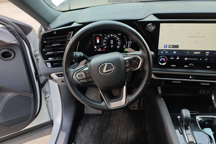 雷克萨斯RX 2023款 350h 四驱醇享版中控内饰13