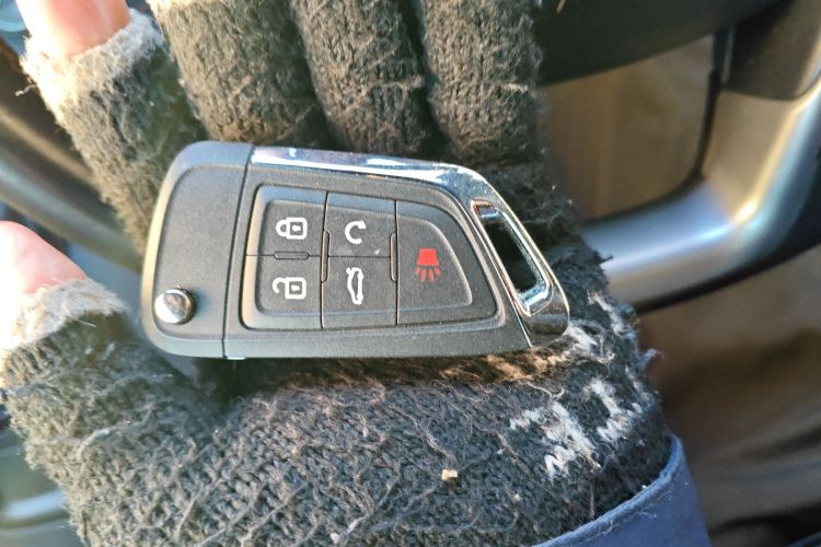 别克 君越 2013款 2.4L SIDI精英舒适型中控内饰11