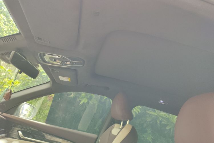 吉利汽车 星越L 2021款 2.0TD DCT EVO两驱尊贵型中控内饰22