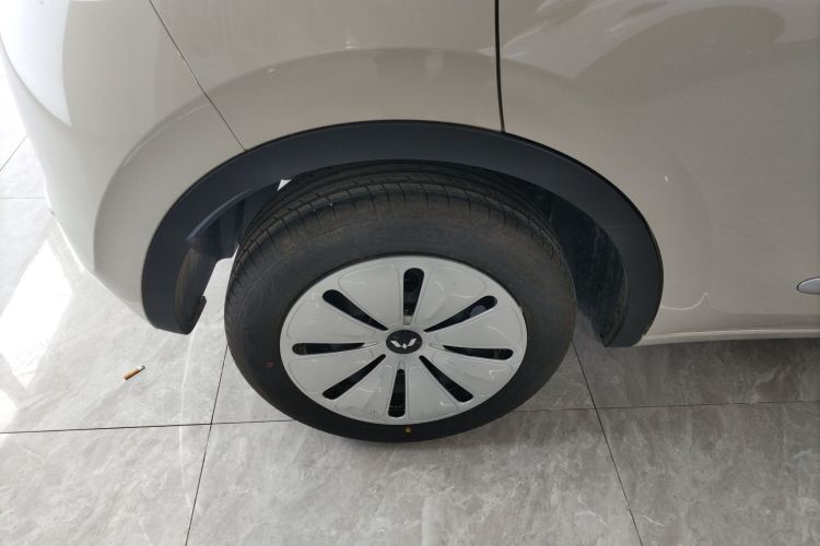 五菱汽车 五菱缤果 2024款 203km 轻享款车身外观6008