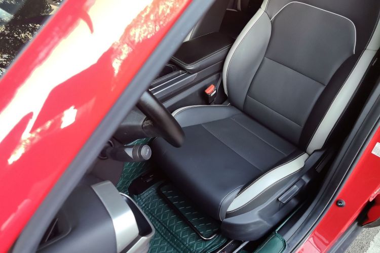 吉利汽车 缤越 2020款 PRO 240T DCT猎手局部细节19