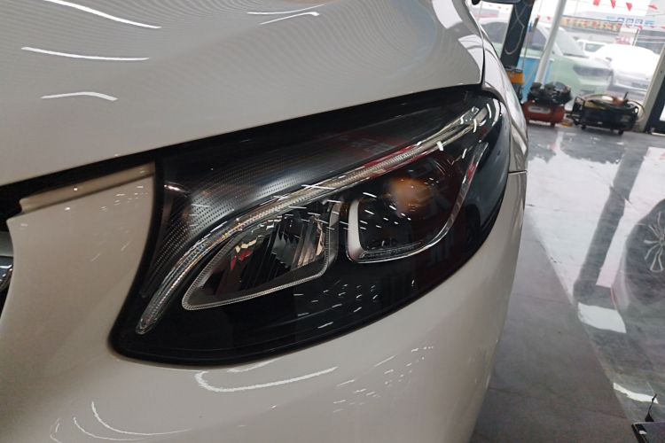 奔驰GLC 2018款 改款 GLC 260 4MATIC 动感型局部细节36