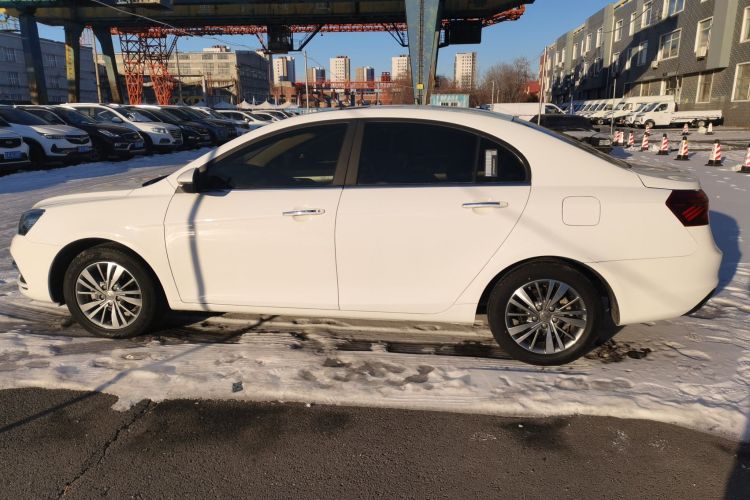 吉利汽车 帝豪 2018款 1.5L CVT向上互联版车身外观4