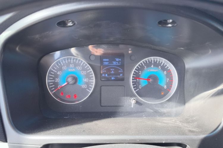 金杯 小海狮X30 2024款 1.5L 财富型客车 5/6/7座中控内饰14