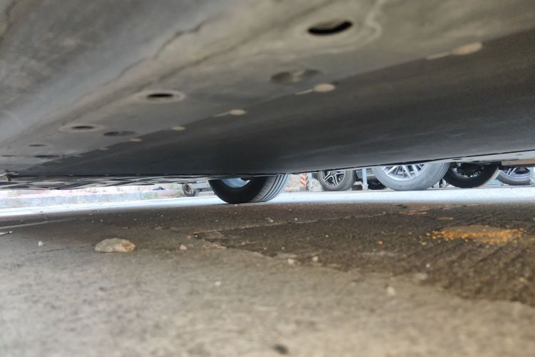 比亚迪 秦PLUS 2021款 EV 500KM 尊贵型局部细节9004