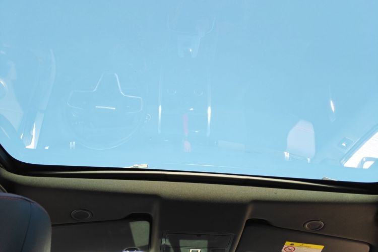 路虎 发现运动版 2022款 249PS R-Dynamic S 性能版 5座中控内饰22