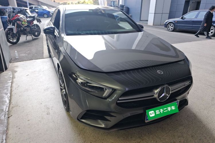 奔驰A级AMG(进口) 2022款 AMG A 35 4MATIC车身外观3