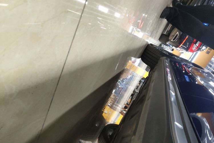 奔驰GLA 2018款 GLA 200 时尚型局部细节9002