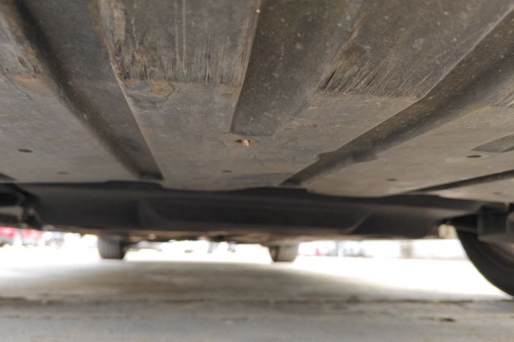 捷豹XFL 2017款 XFL 2.0T 240PS 豪华版局部细节9008